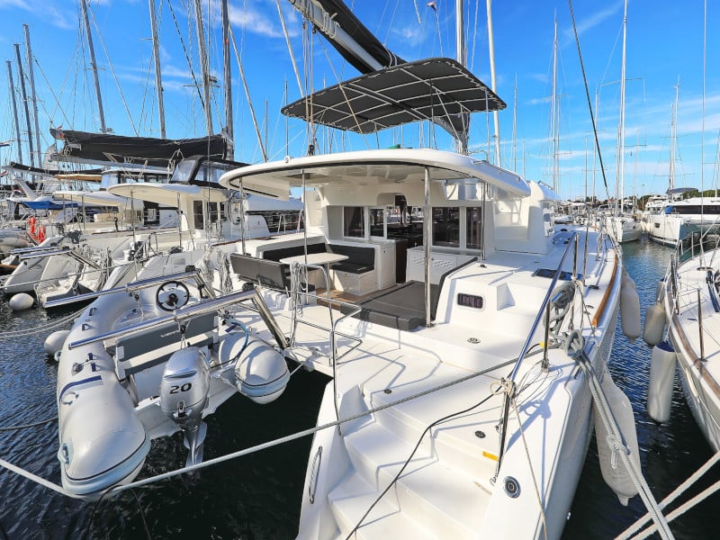 OLIVER - Catamaran in Bibinje