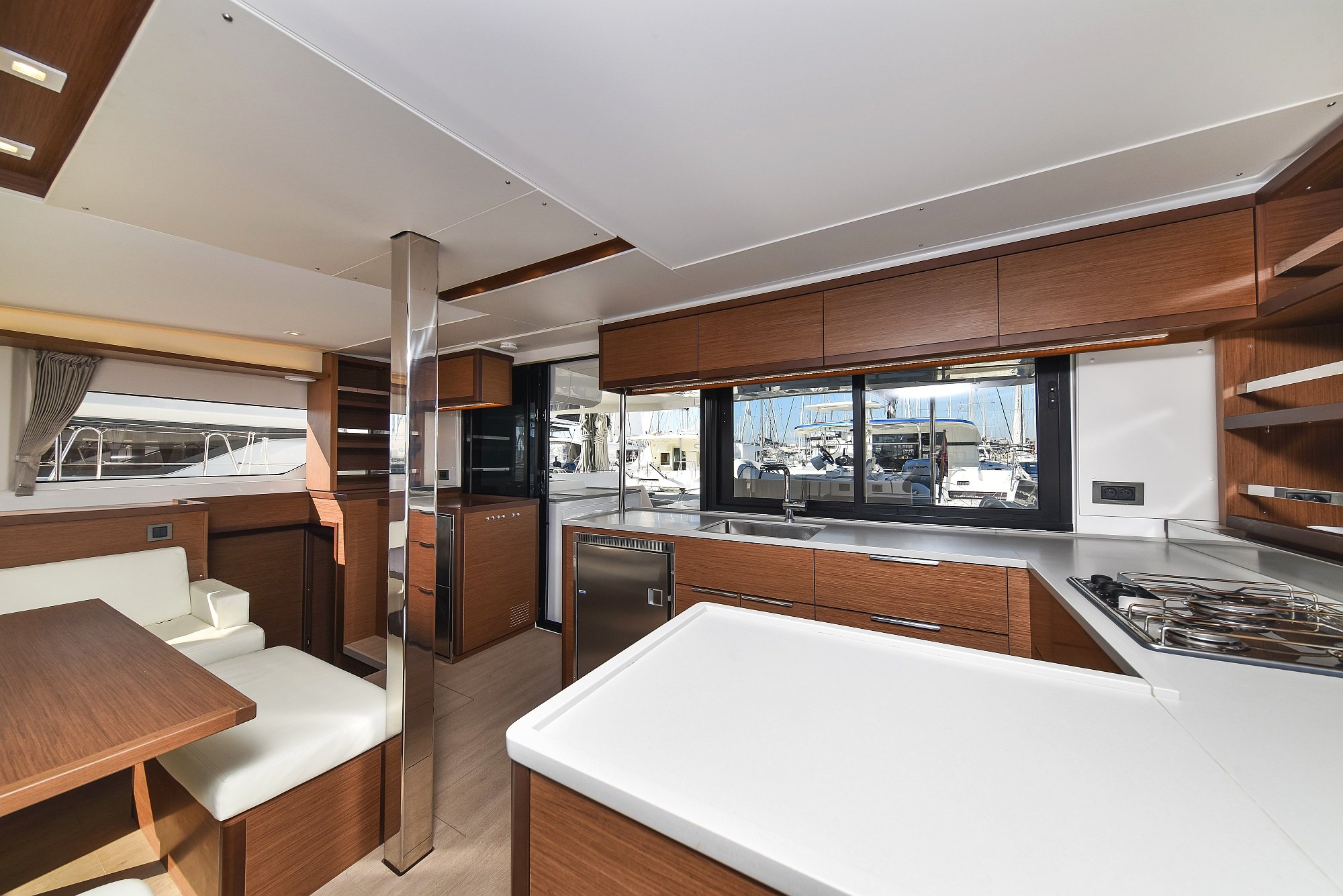 MAJESTIC - Catamaran in Bibinje