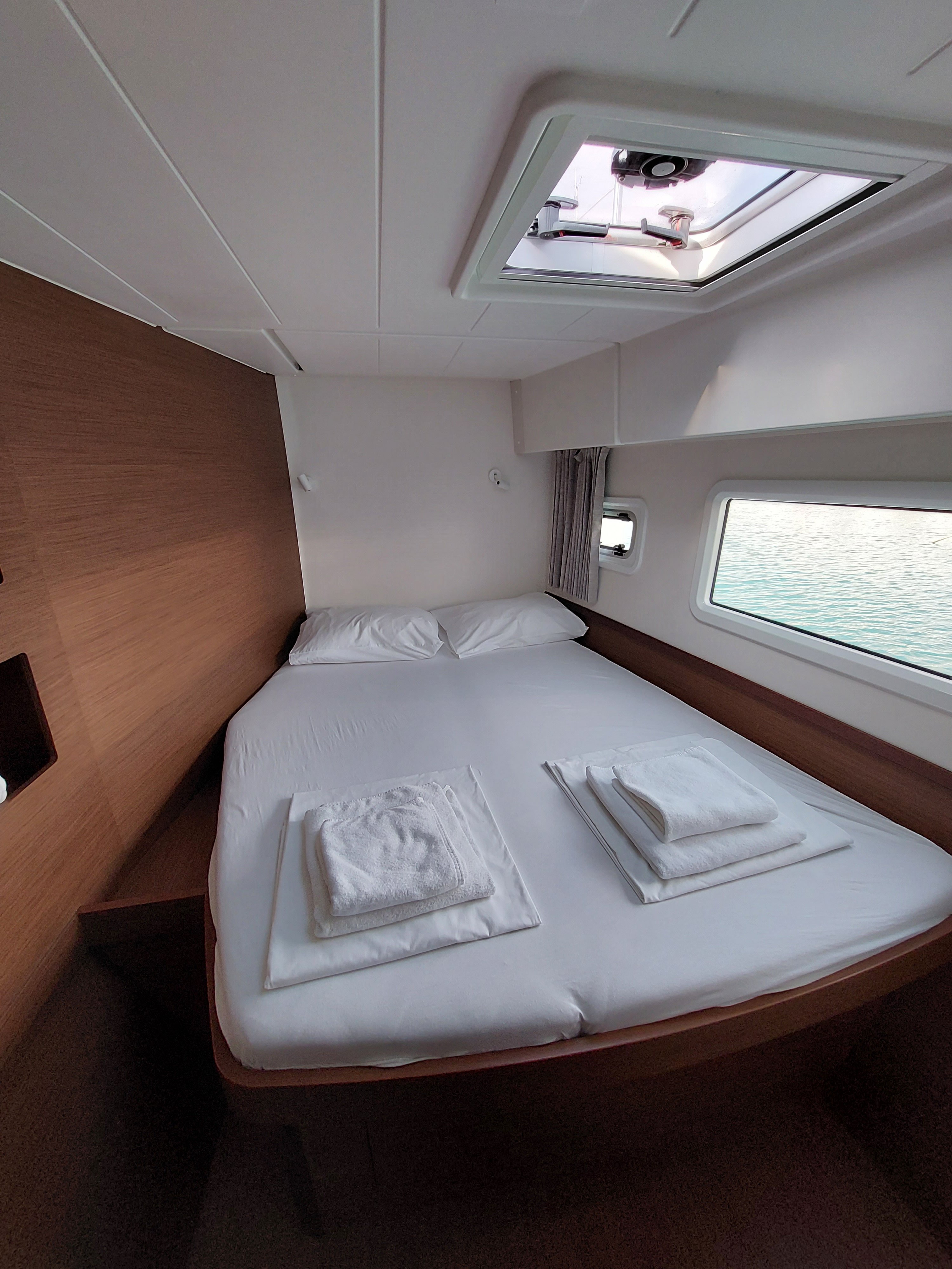 DALMATIA SUNRISE - Catamaran in Bibinje