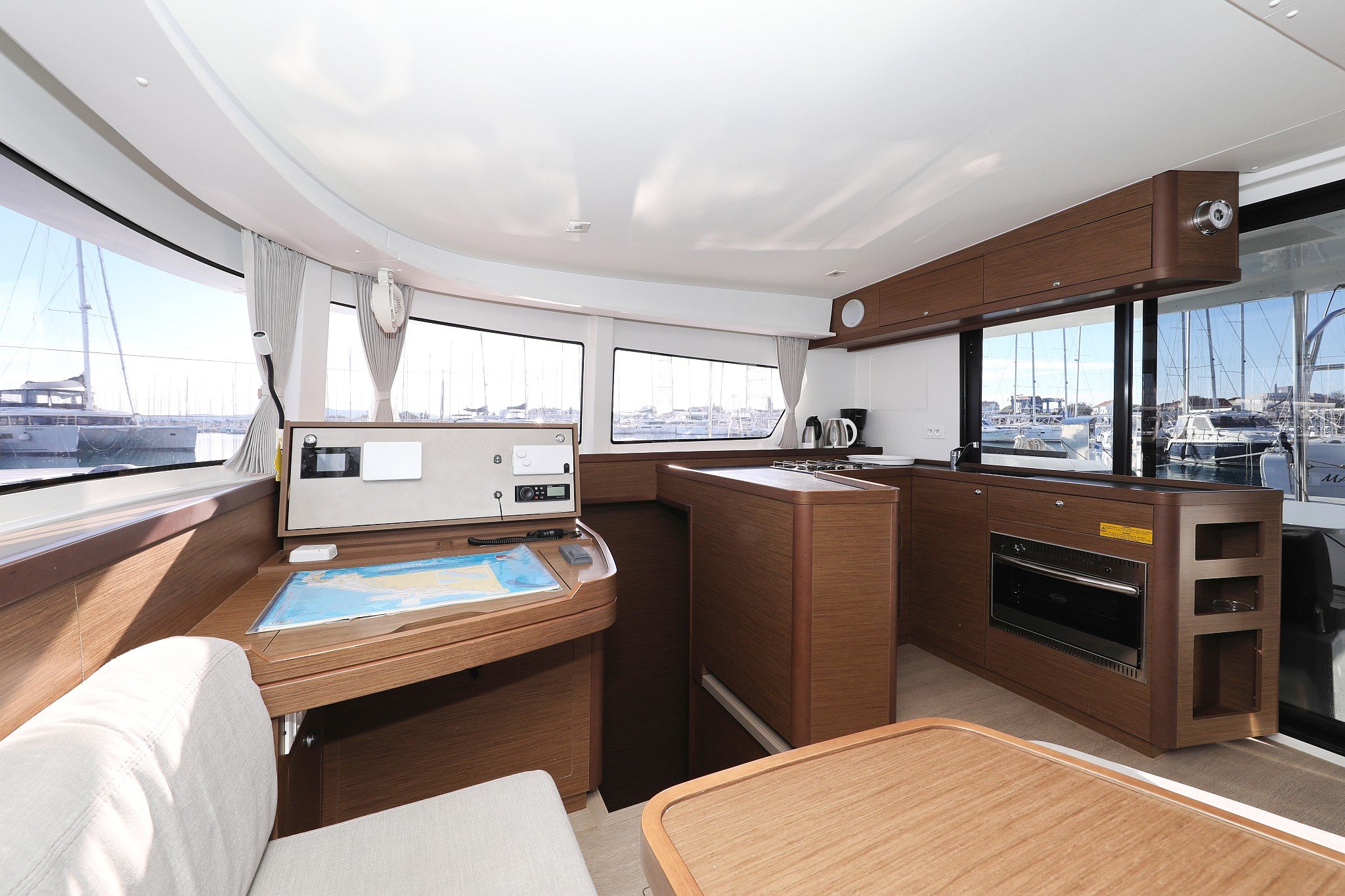 FAT CAT - Catamaran in Bibinje