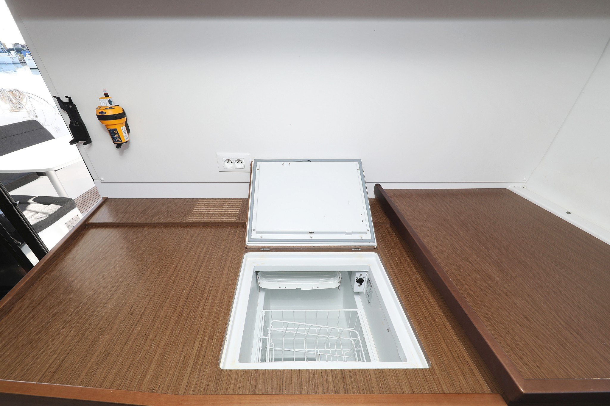 FAT CAT - Catamaran in Bibinje