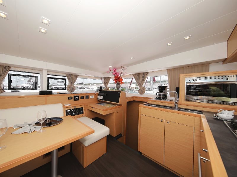 SCIROCCO - Catamaran in Bibinje