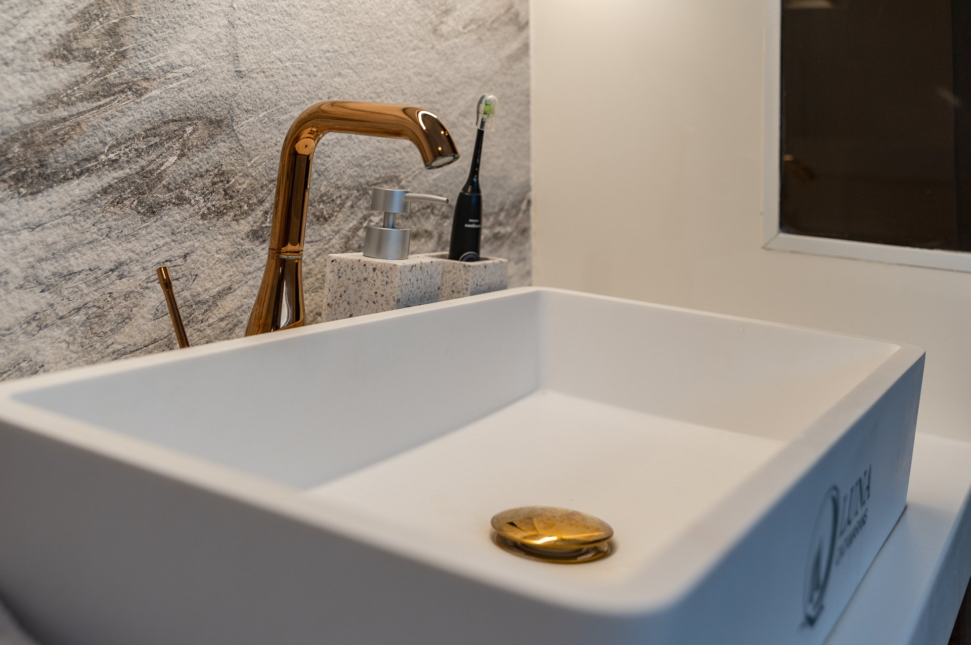 Turquoise - Catamaran in Funchal