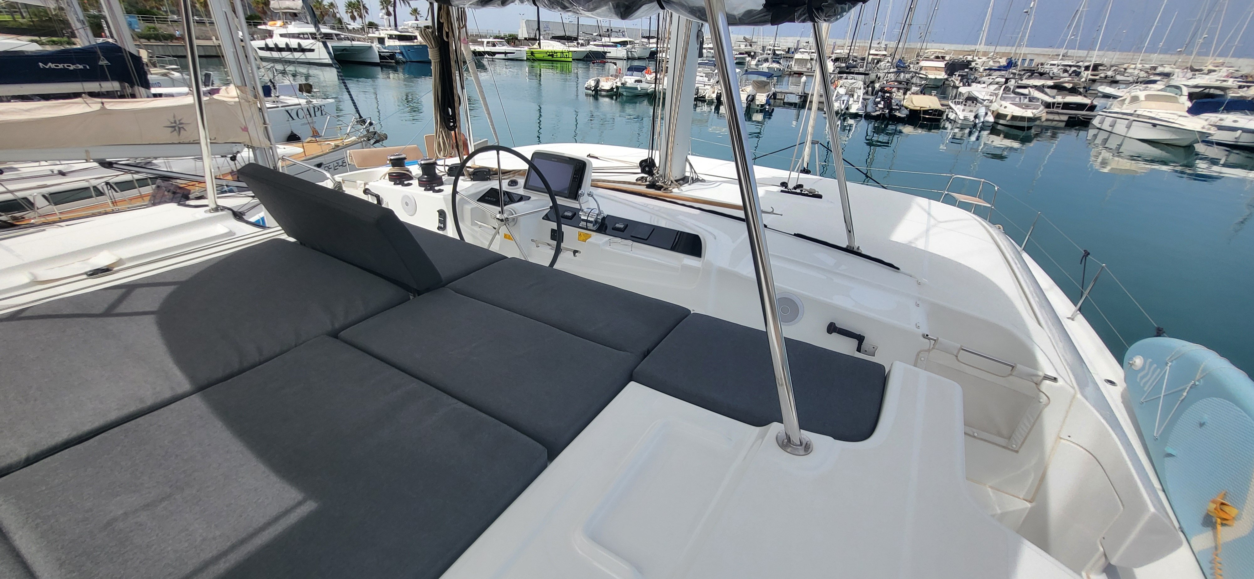 Good Vibes - Katamaran içinde Golfo Aranci