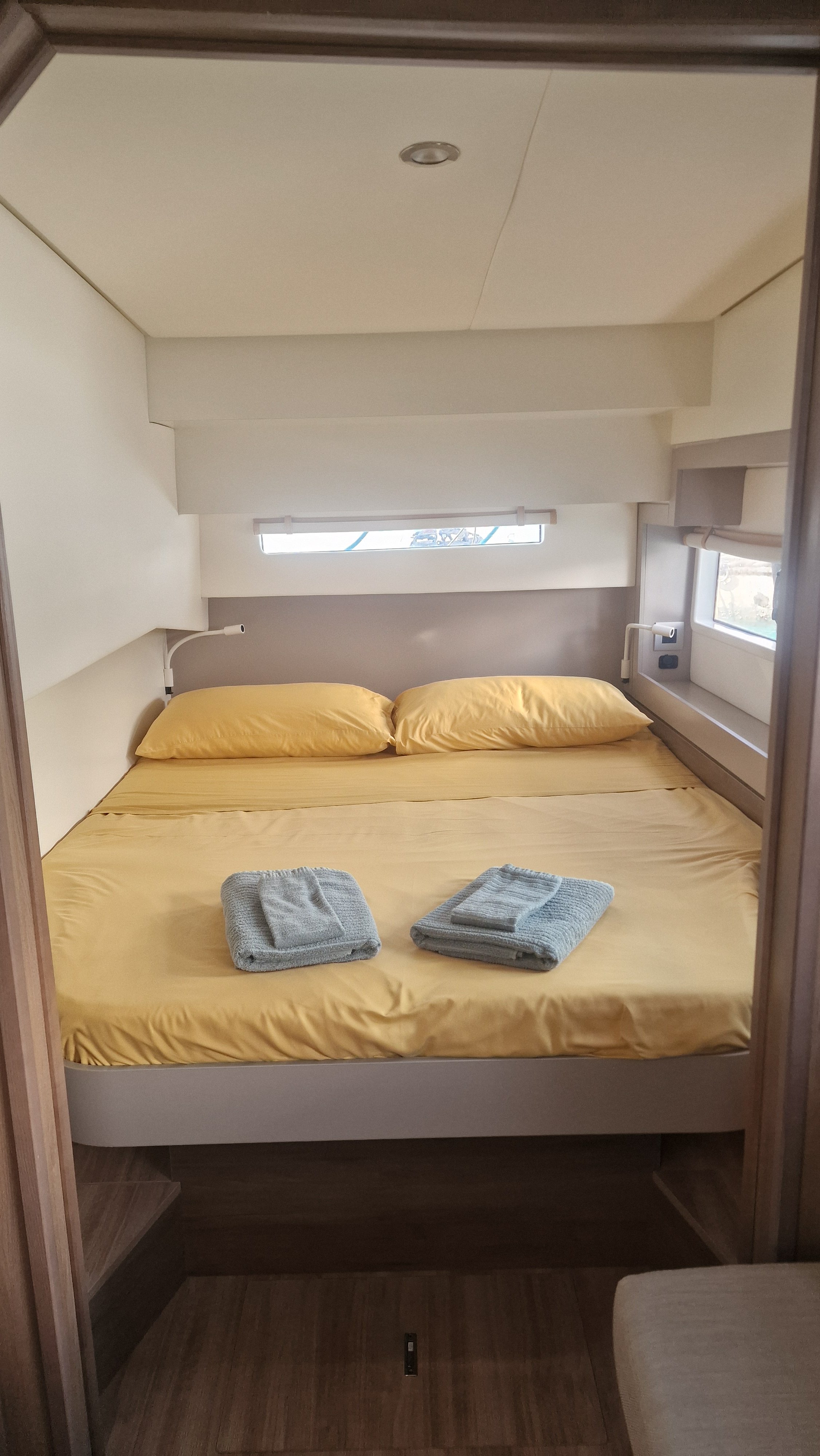 Fabster19 - Katamaran içinde Golfo Aranci