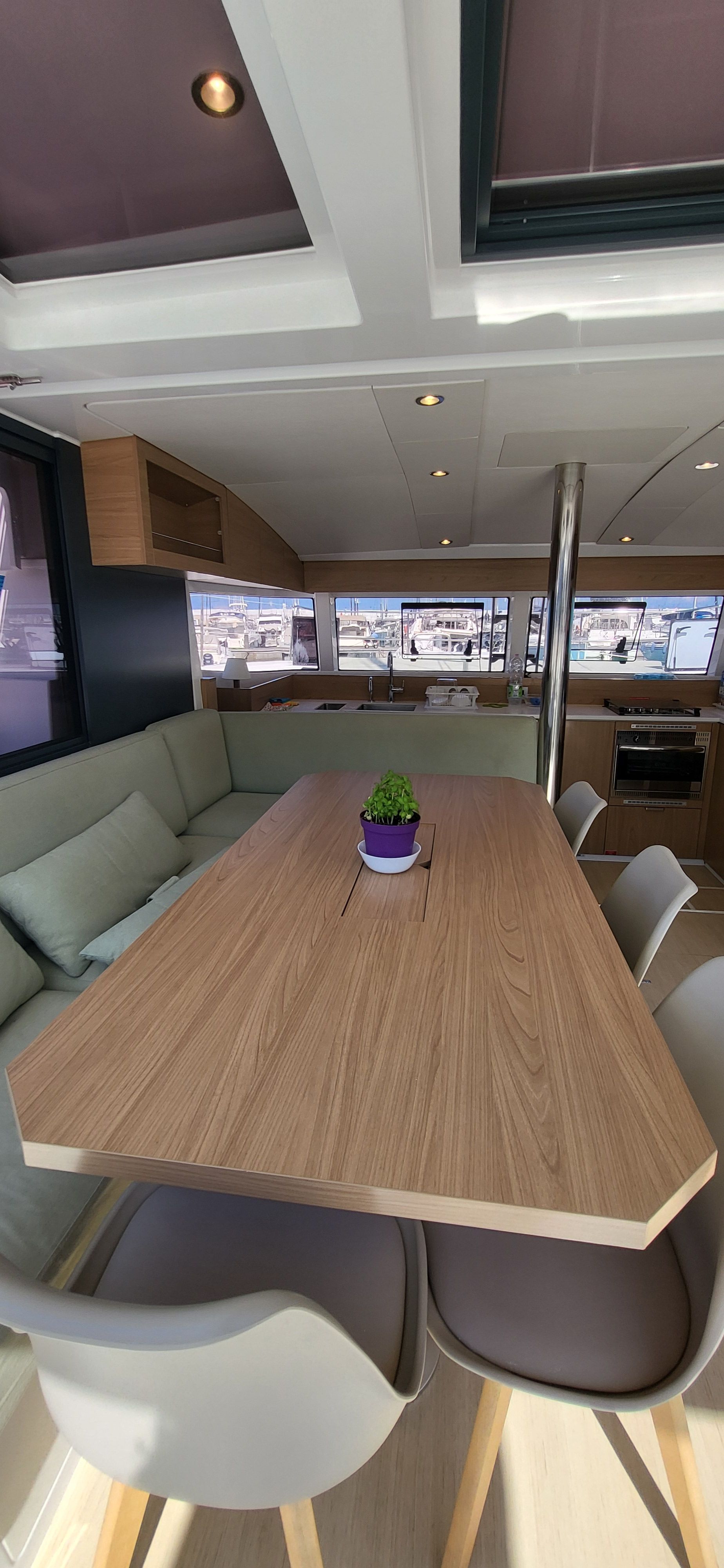 Enterprise - Catamaran in Città Metropolitana di Napoli