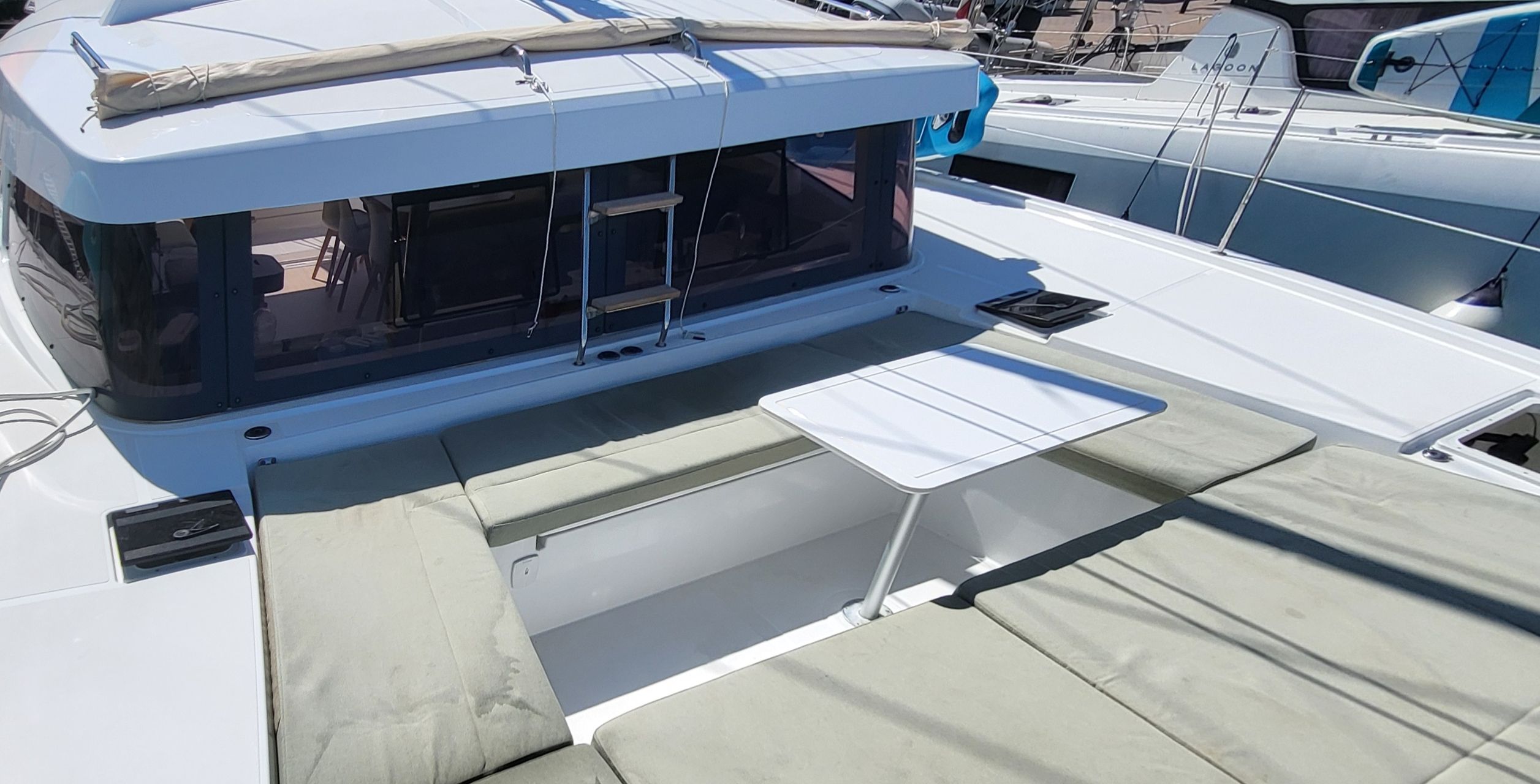 Dolce Luna - Katamaran içinde Golfo Aranci