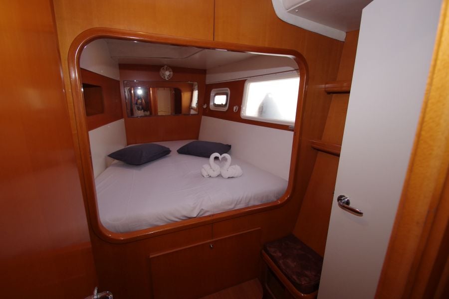 Victoria - Catamaran in Cienfuegos