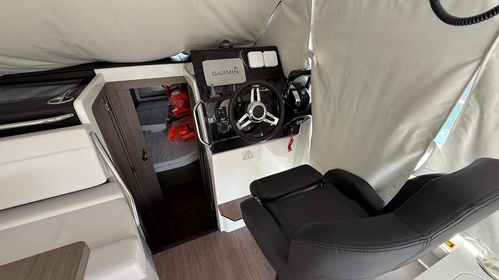 NIRVANA - Motor Yacht in Zadar