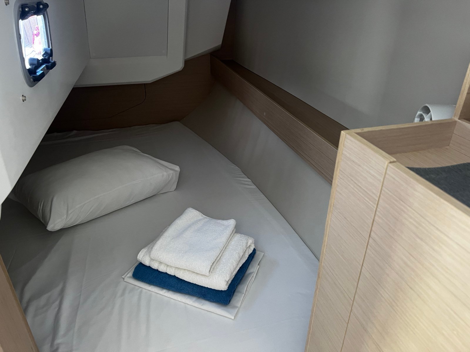 Agavi - Sailboat in Volos