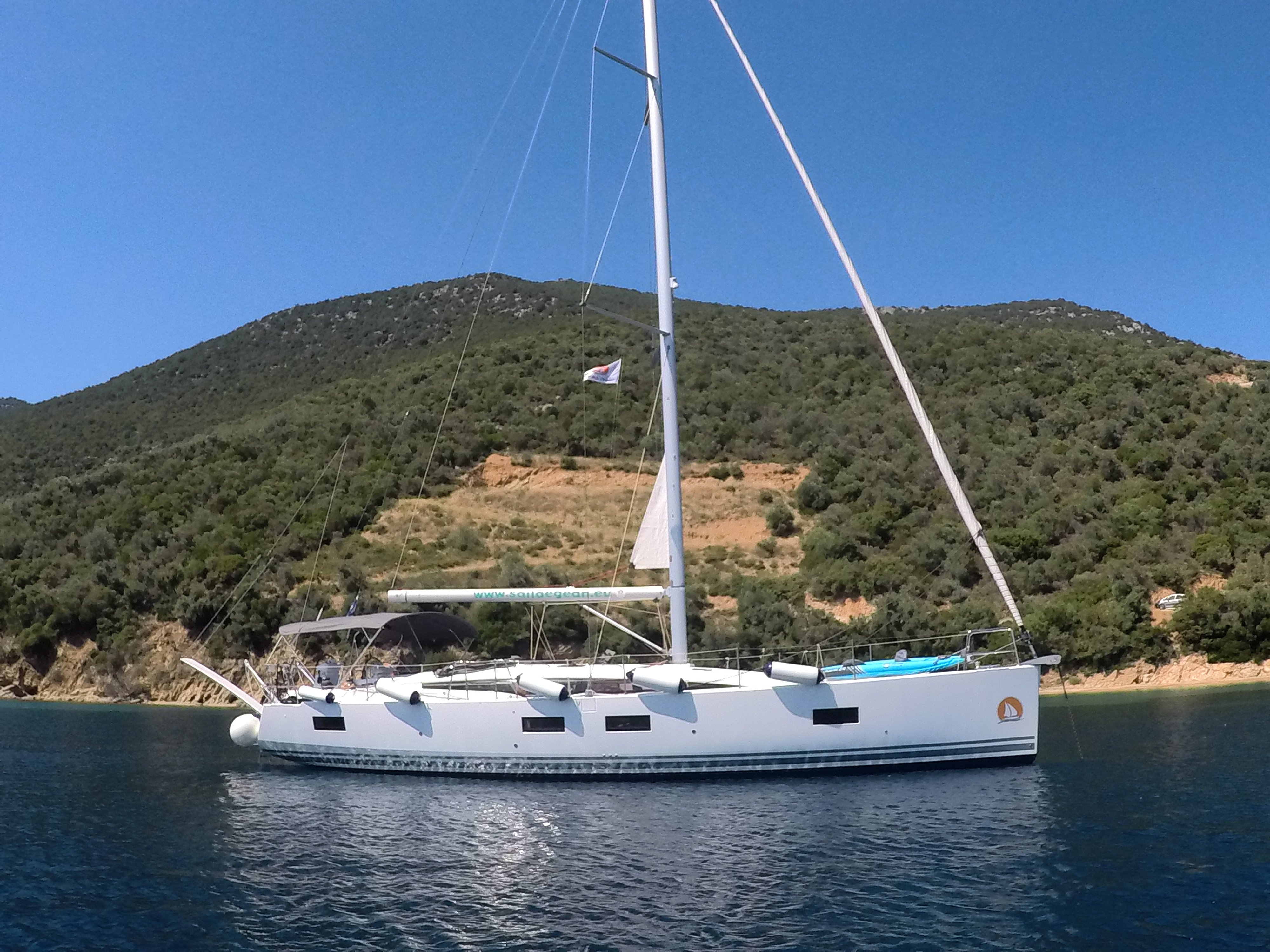 Kymo - Sailboat in Volos