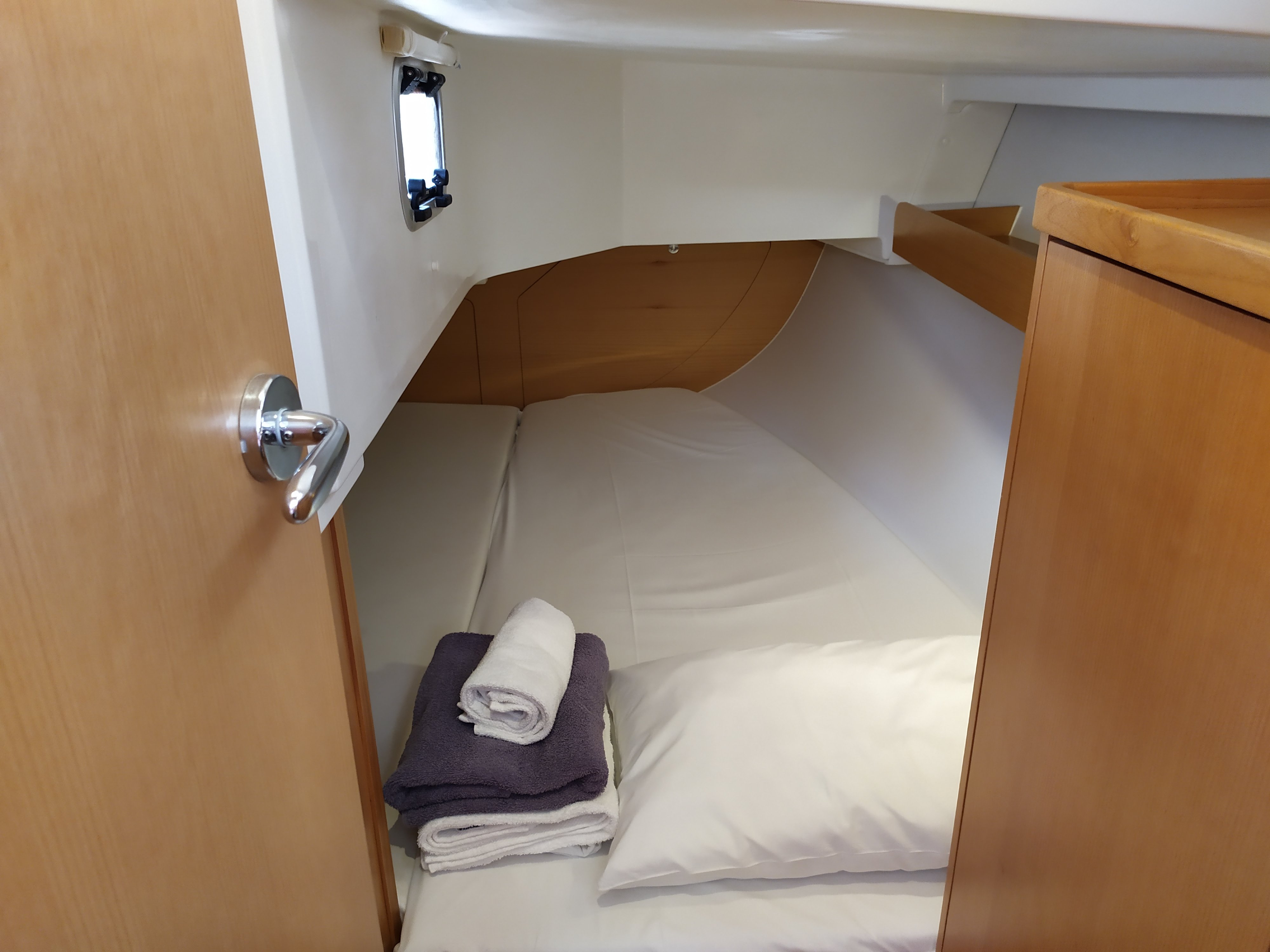 Amathea - Sailboat in Volos