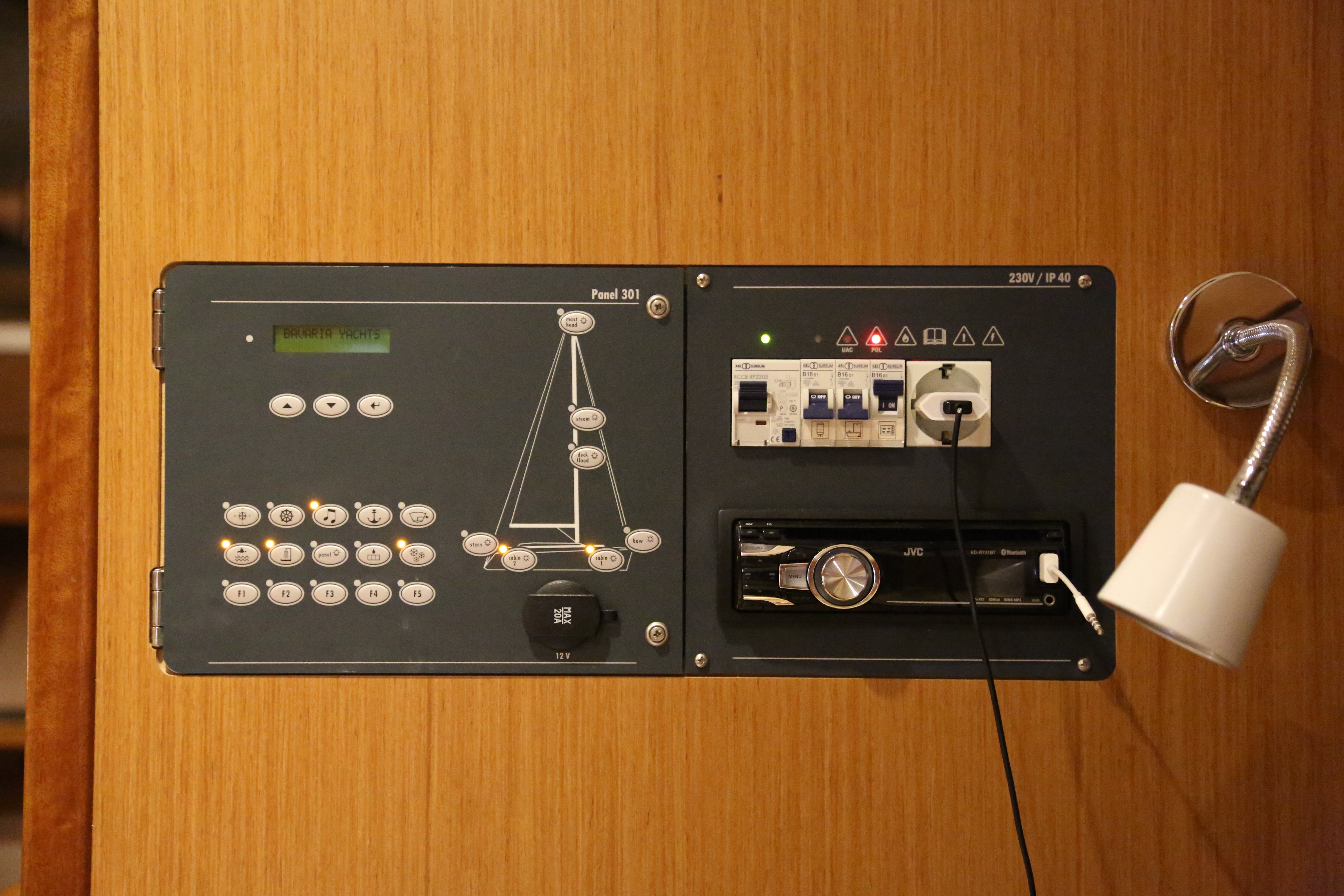 Doris - Sailboat in Volos