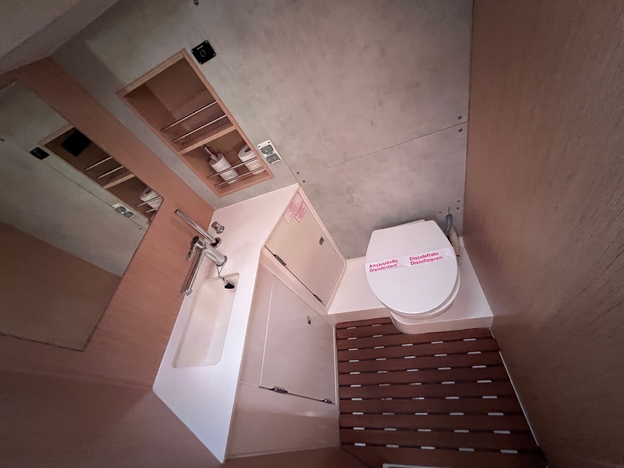 Koukan Maru - Sailboat in Loutraki