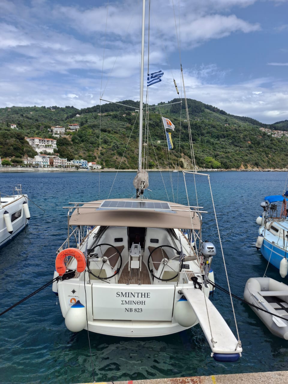 Sminthe - Sailboat in Loutraki