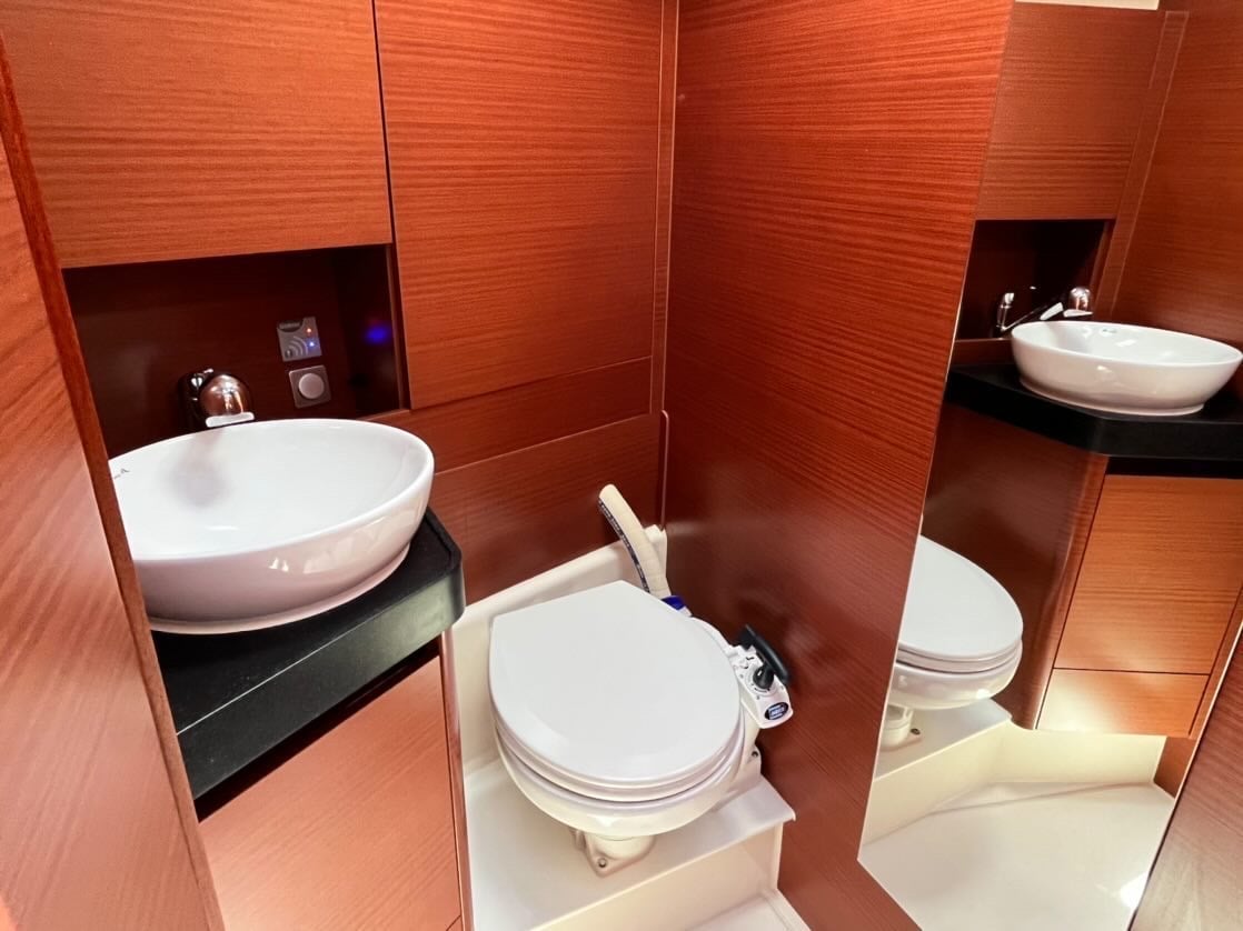 Mersina - Sailboat in Lefkada