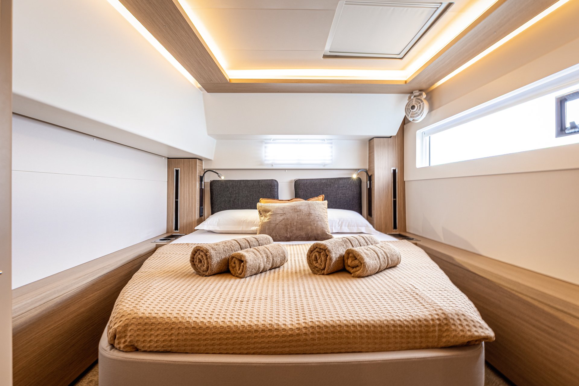 M&M - Catamaran in Porto Cheli