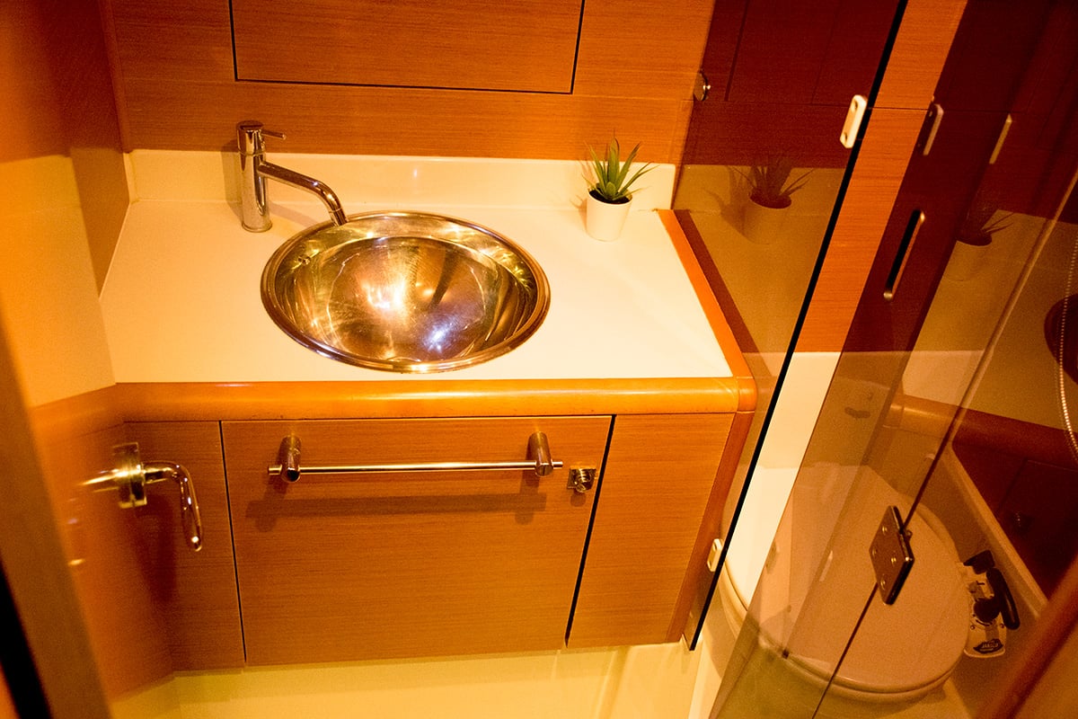 Thales - Sailboat in Lefkada