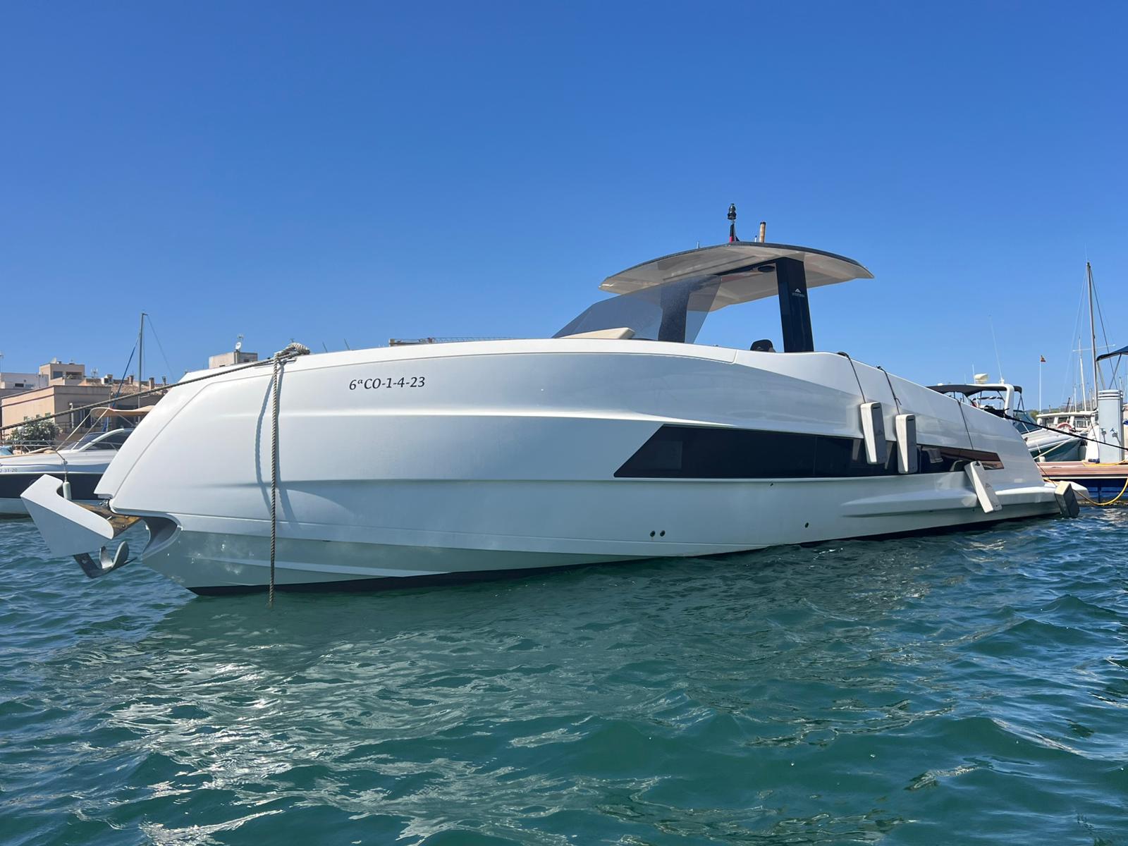 Pfeffer - Motor Yacht in Palma