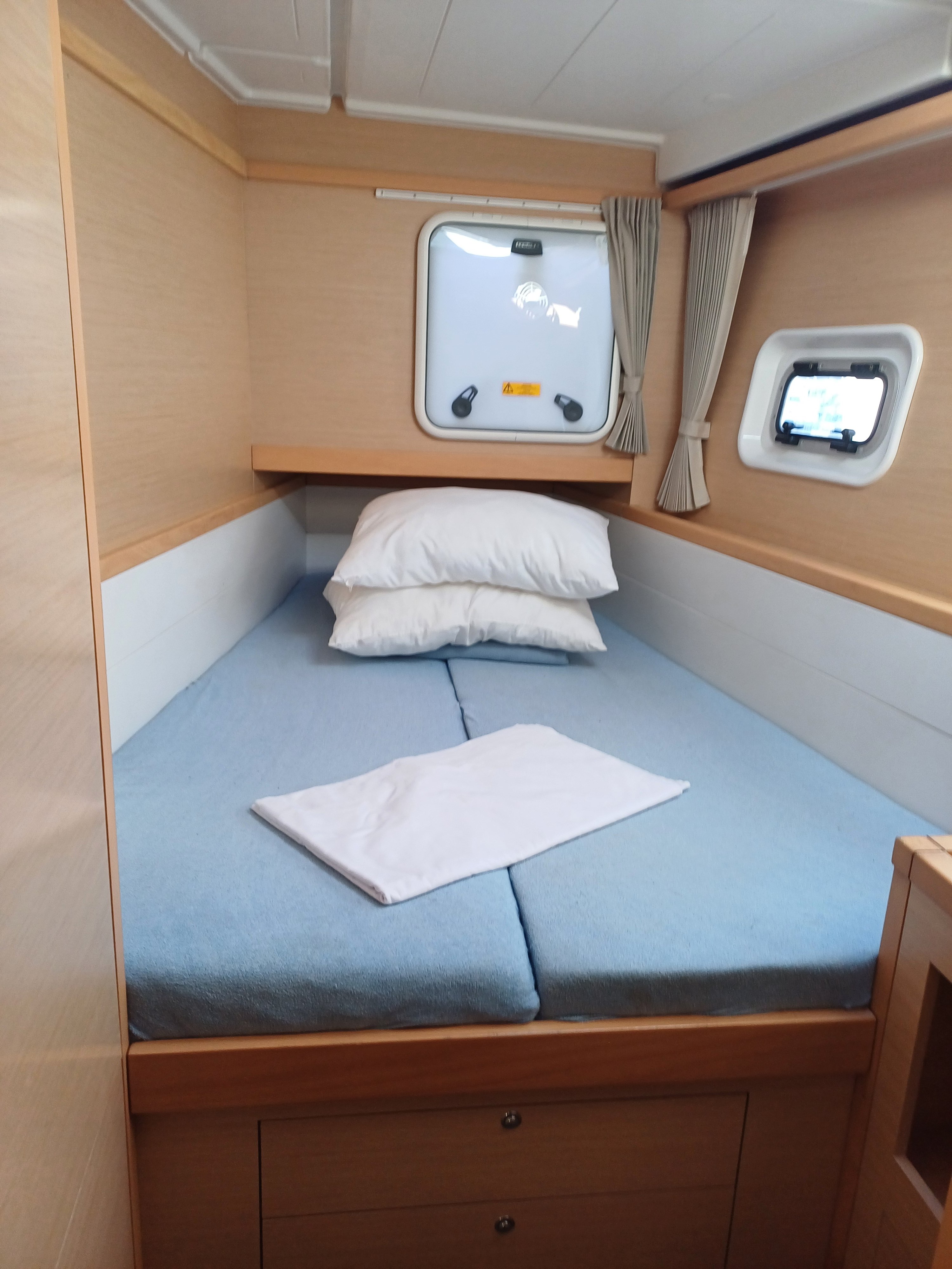 Tortilla - Catamaran in Alimos