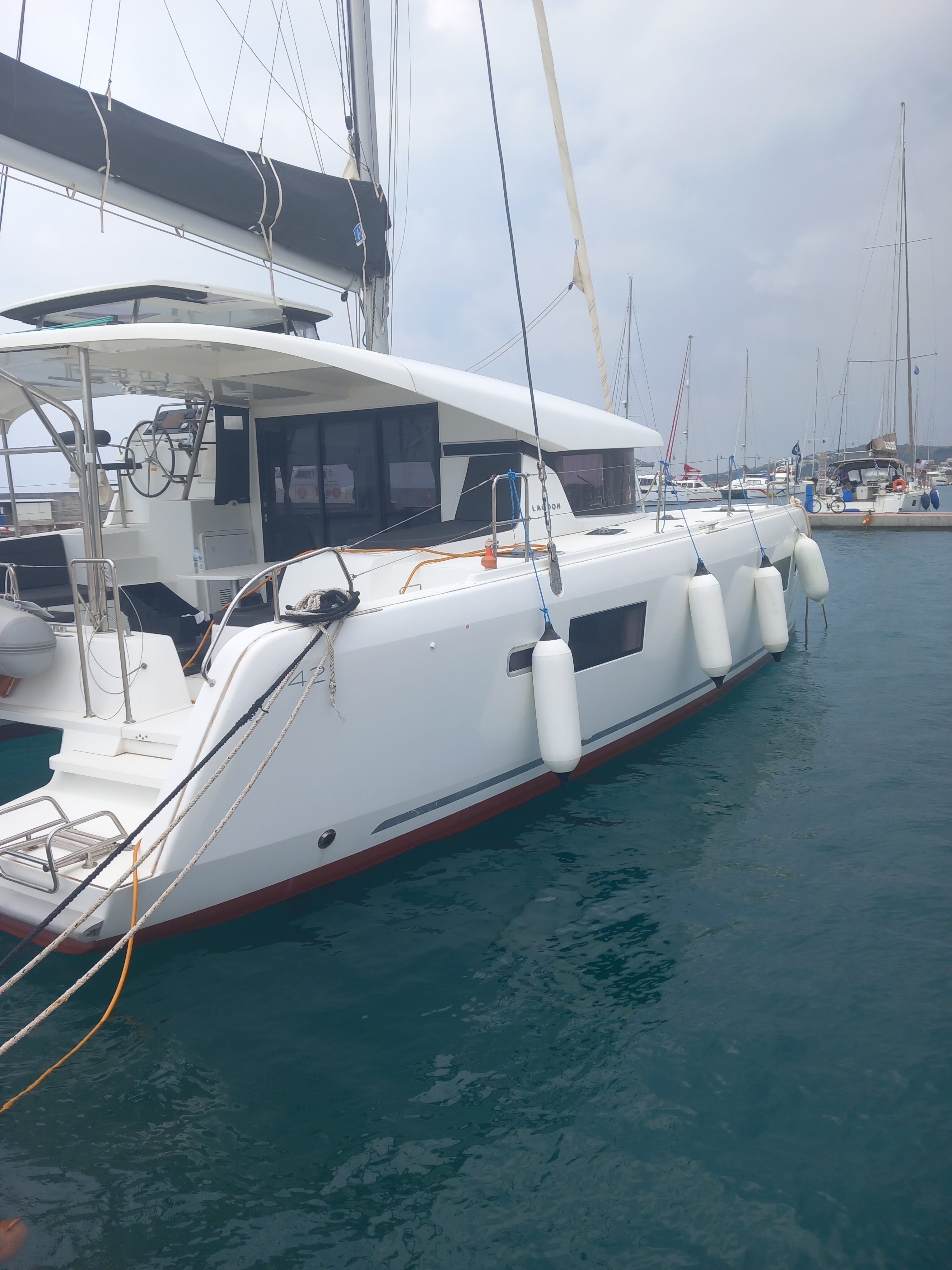 Neverland - Katamaran içinde İstanköy