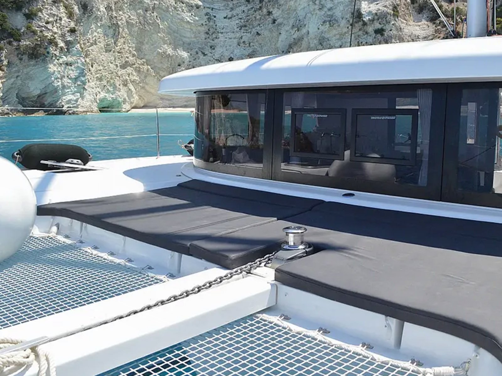 Fantasea - Katamaran içinde Anatoliki Attiki