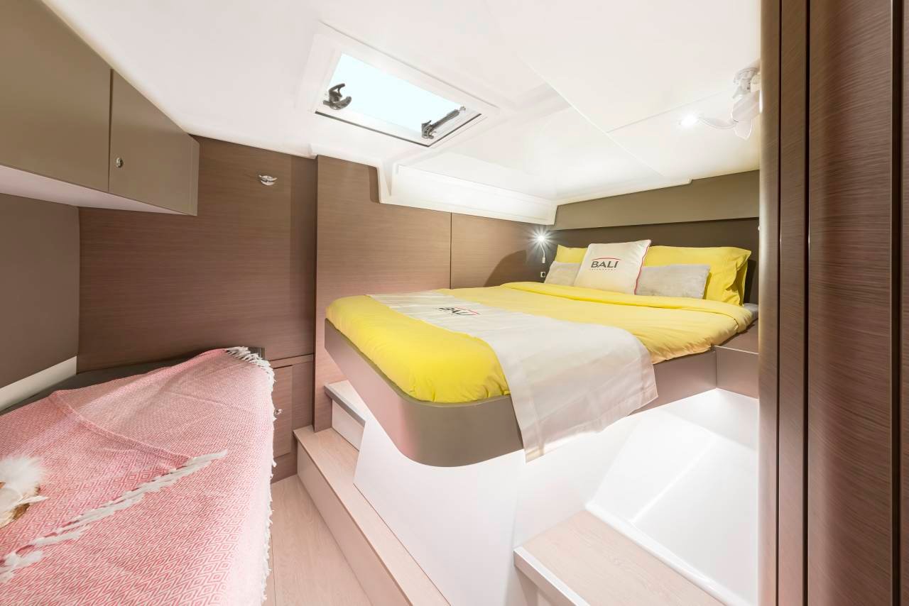 Orca - Catamaran in Anatoliki Attiki