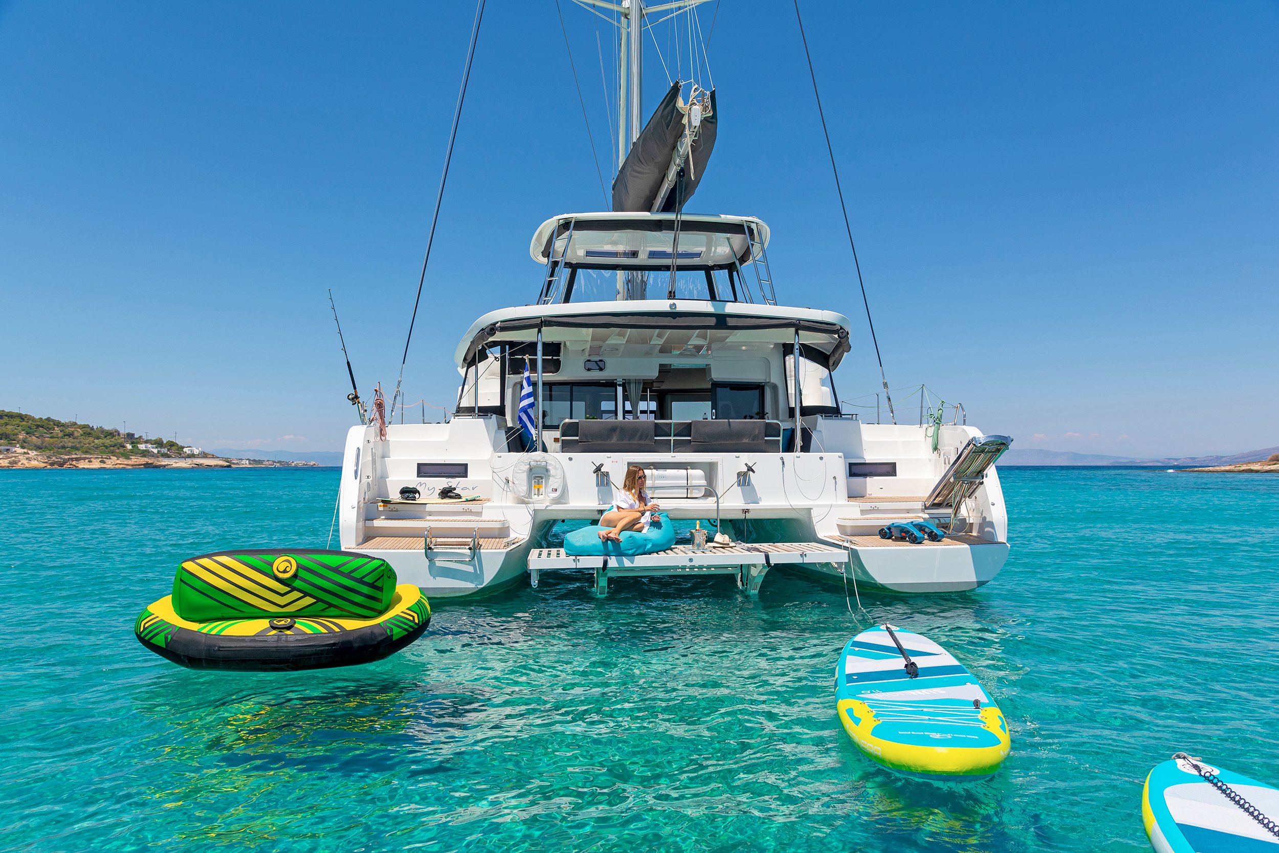 My Star - Katamaran içinde Alimos