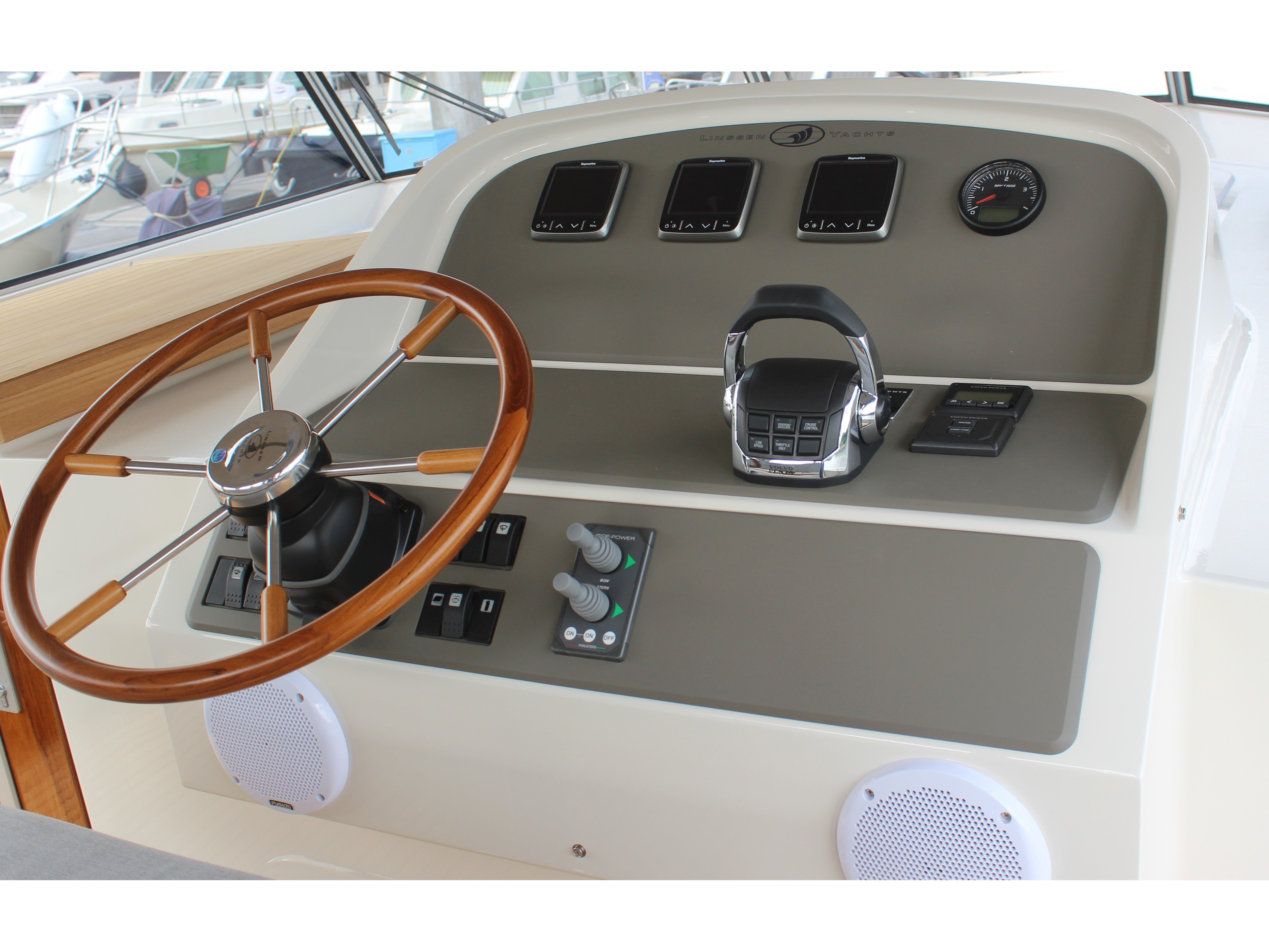 Katharina - Motor Yacht in Kinrooi