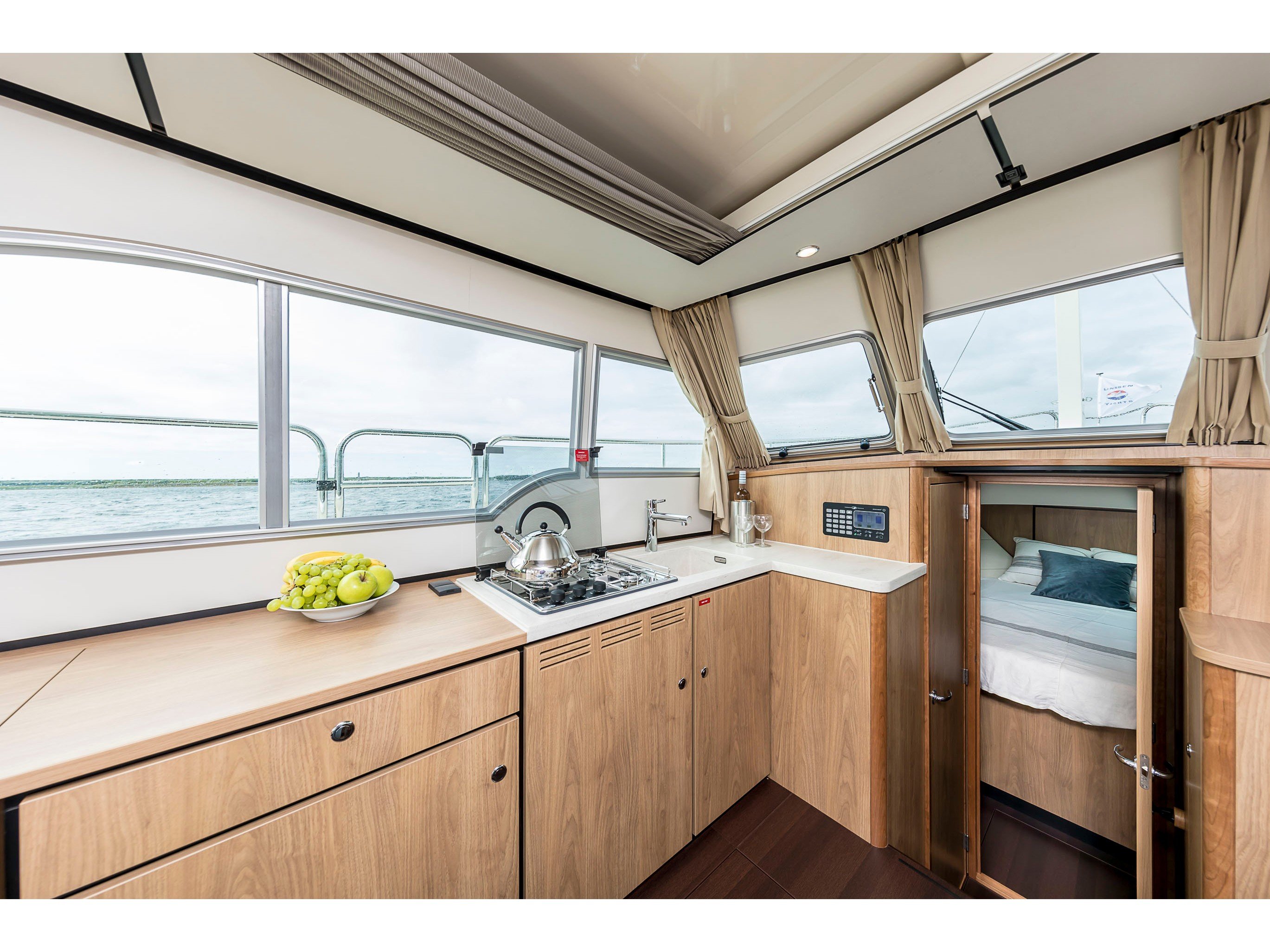 Station Racour - Motor Yacht in Kinrooi