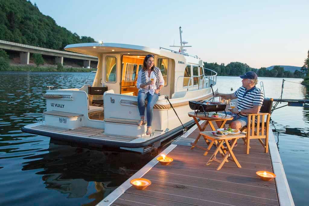 Adagio - Motor Yacht in Kinrooi