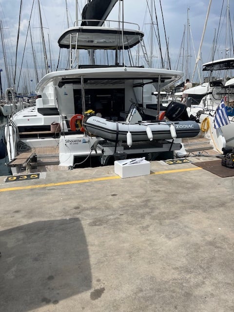 Shilouette - Catamaran in Alimos