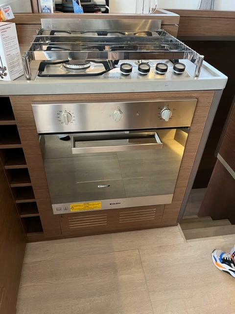 Shilouette - Catamaran in Alimos