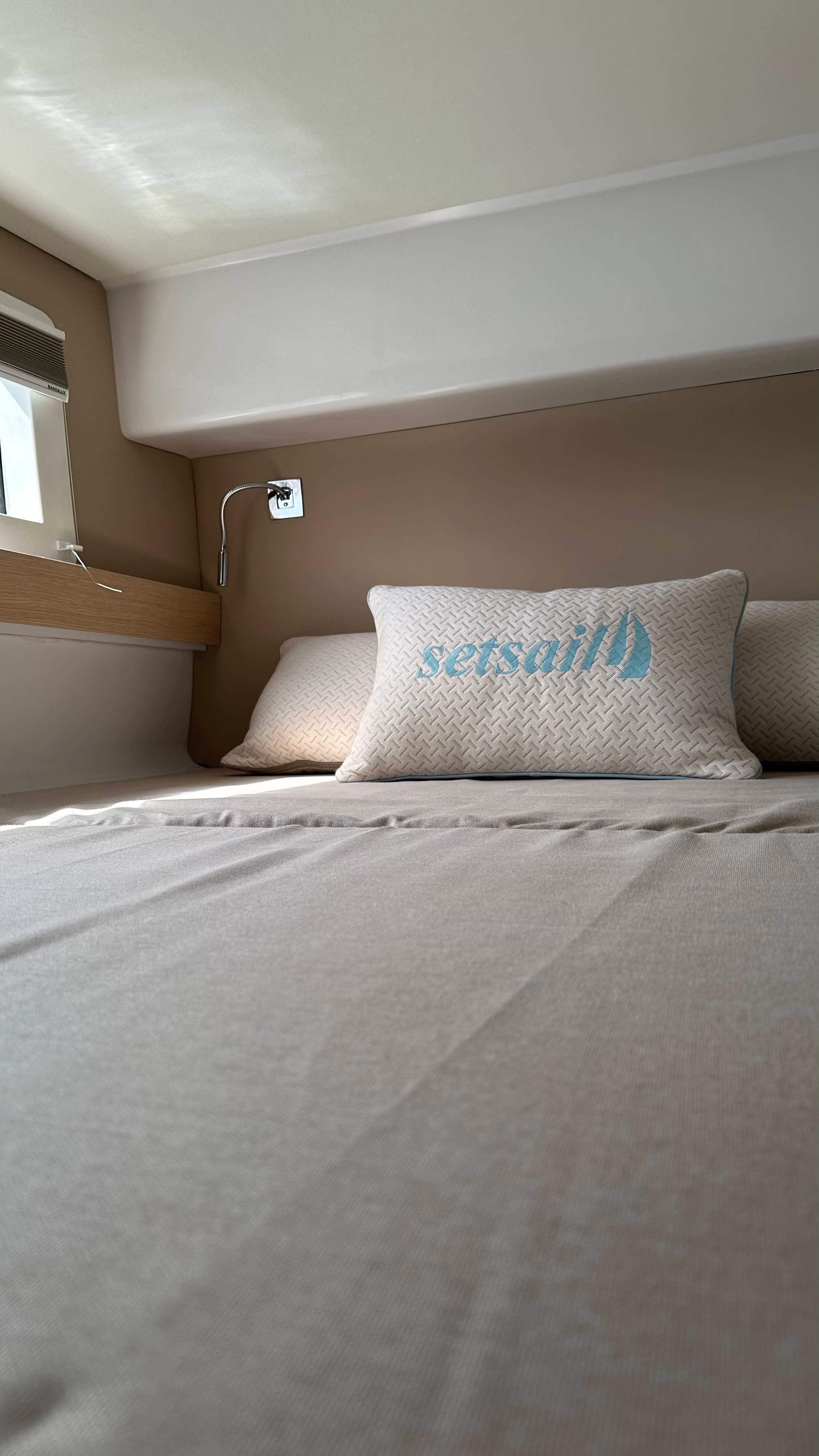 Manalua - Catamaran in València