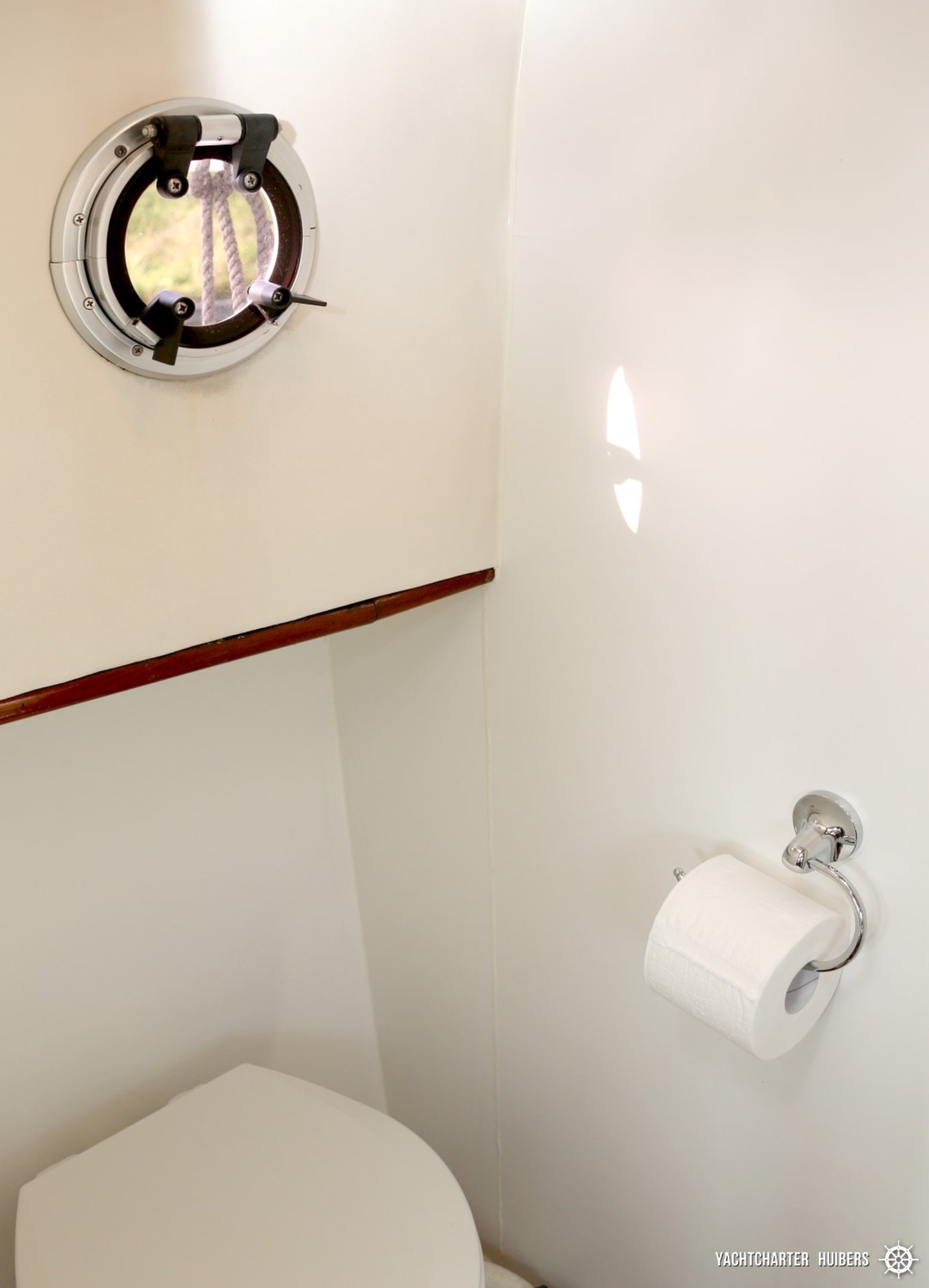 Haedi - Motor Yacht in Heukelum