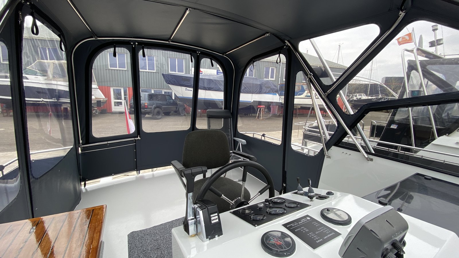 Antaris - Motor Yacht in Heukelum