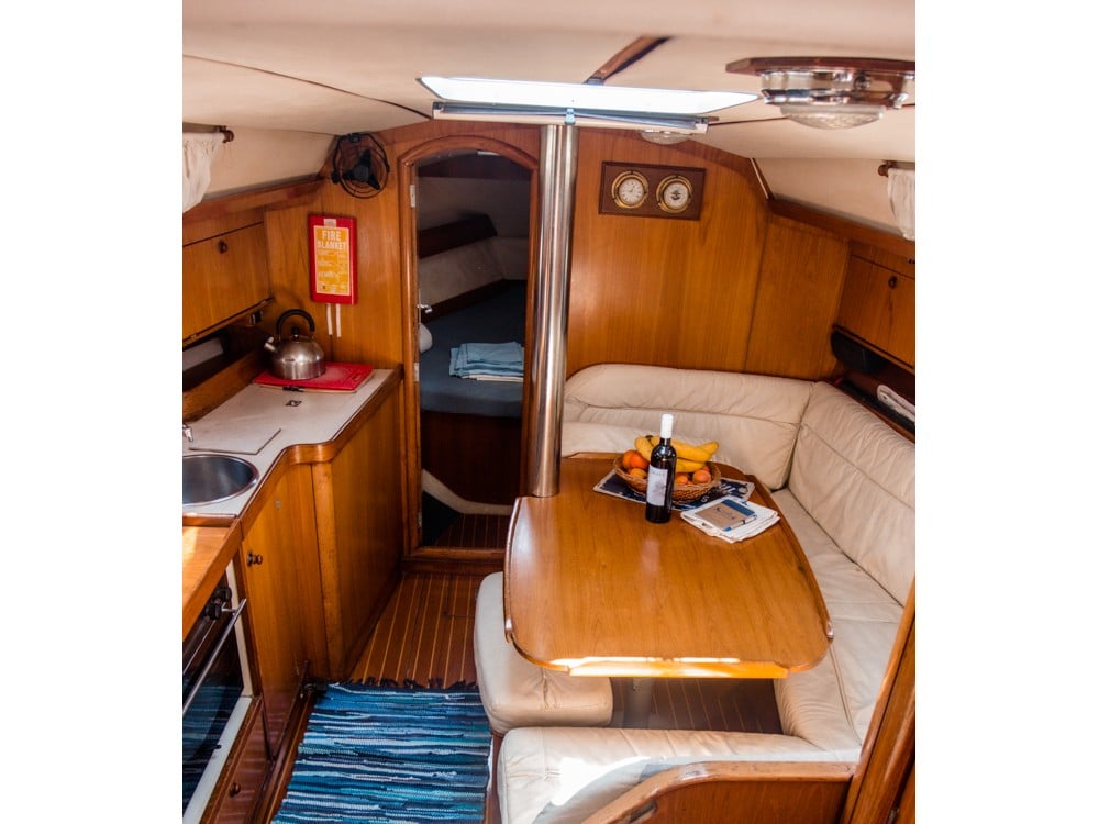 Sophia - Yelkenli içinde Volos