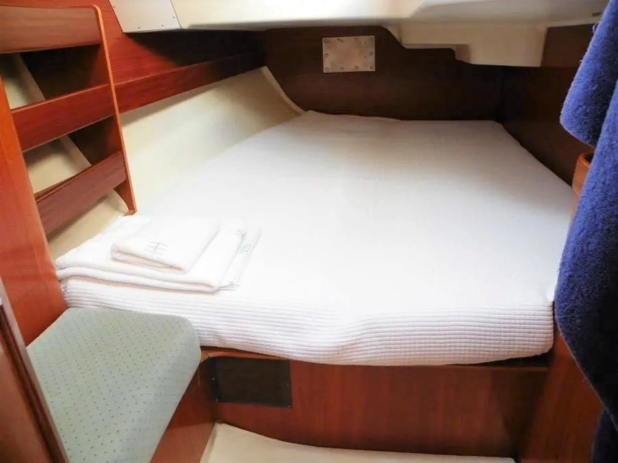 Xanemo - Sailboat in Volos