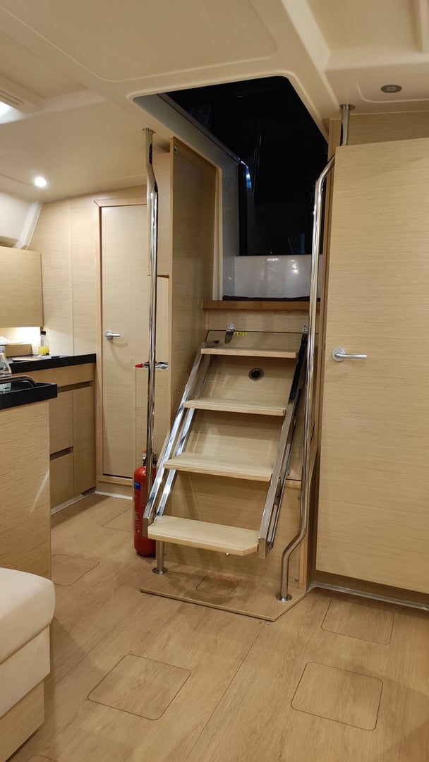 Rogira - Sailboat in Volos