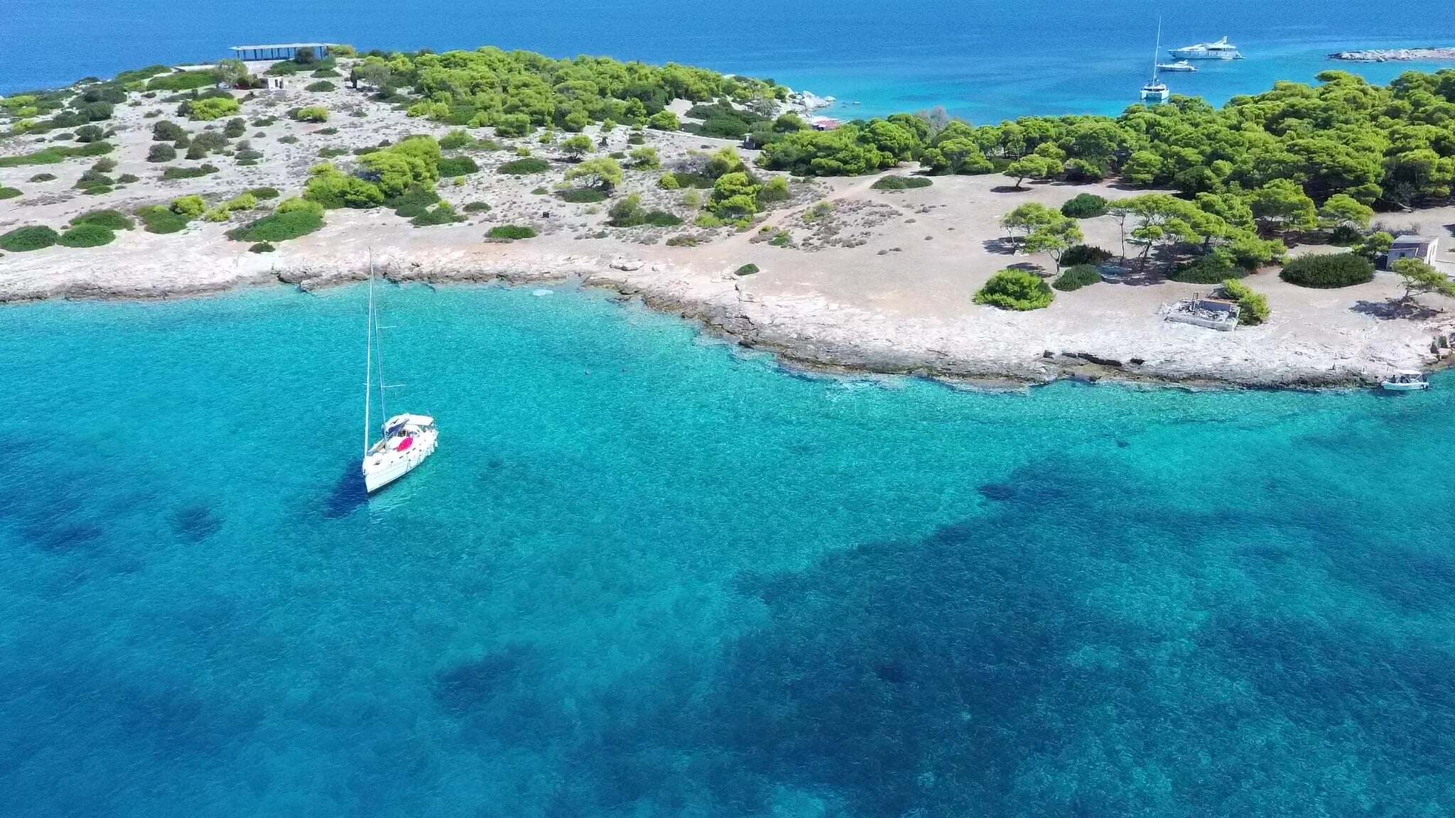 La Luna - Sailboat in Nisi