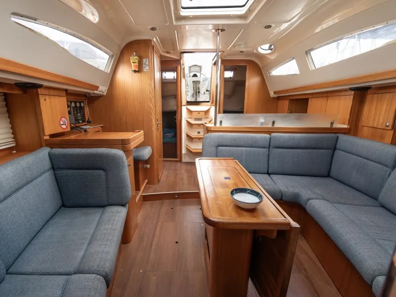 Ageras - Sailboat in Preveza