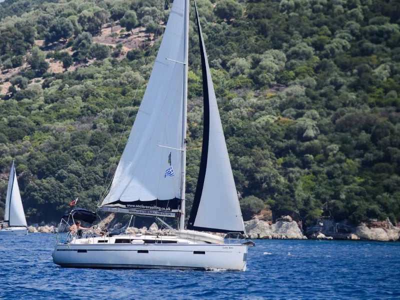 Lady Ann - Sailboat in Kiato