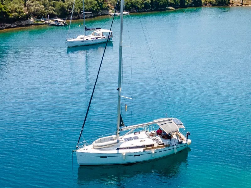 Iwona - Sailboat in Nikiana