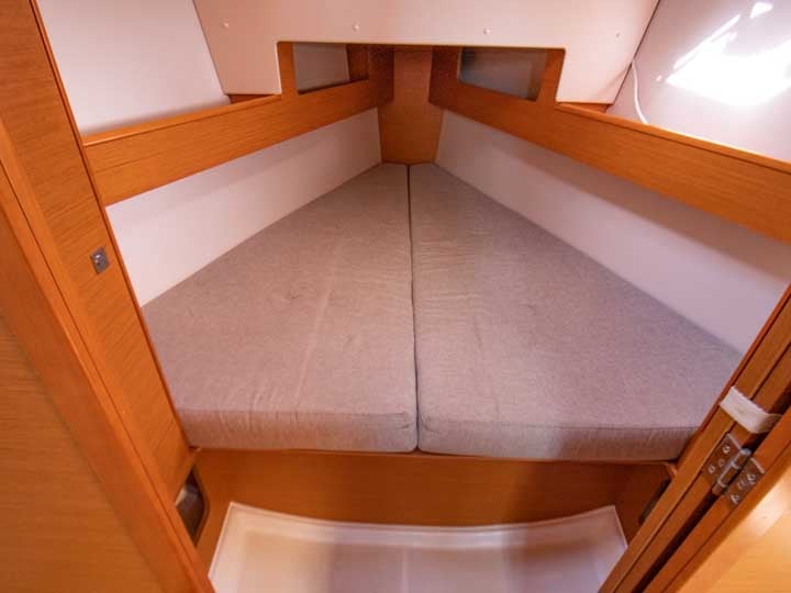 Nevena - Sailboat in Agia Effimia