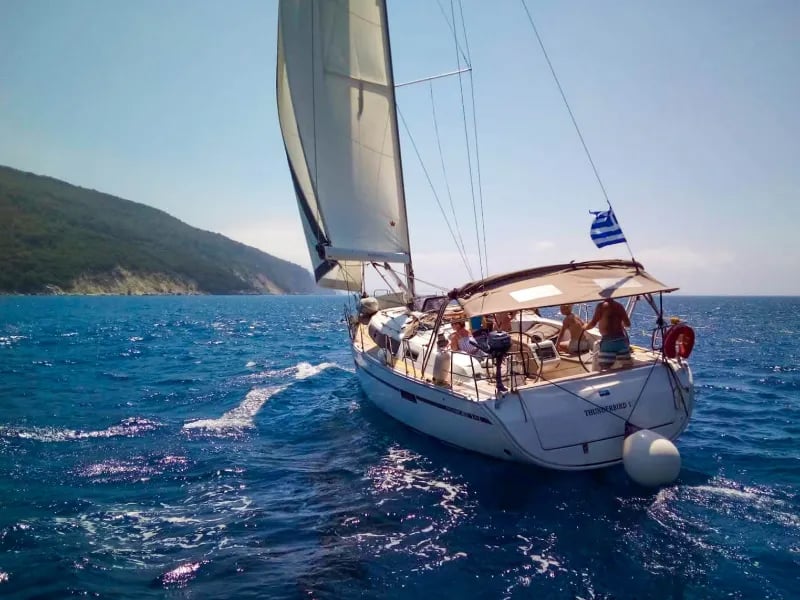 Thunderbird 1 - Sailboat in Kiato