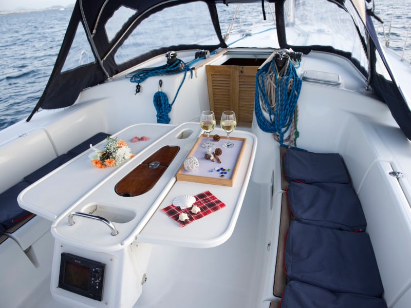 Azzuro - Sailboat in Alimos