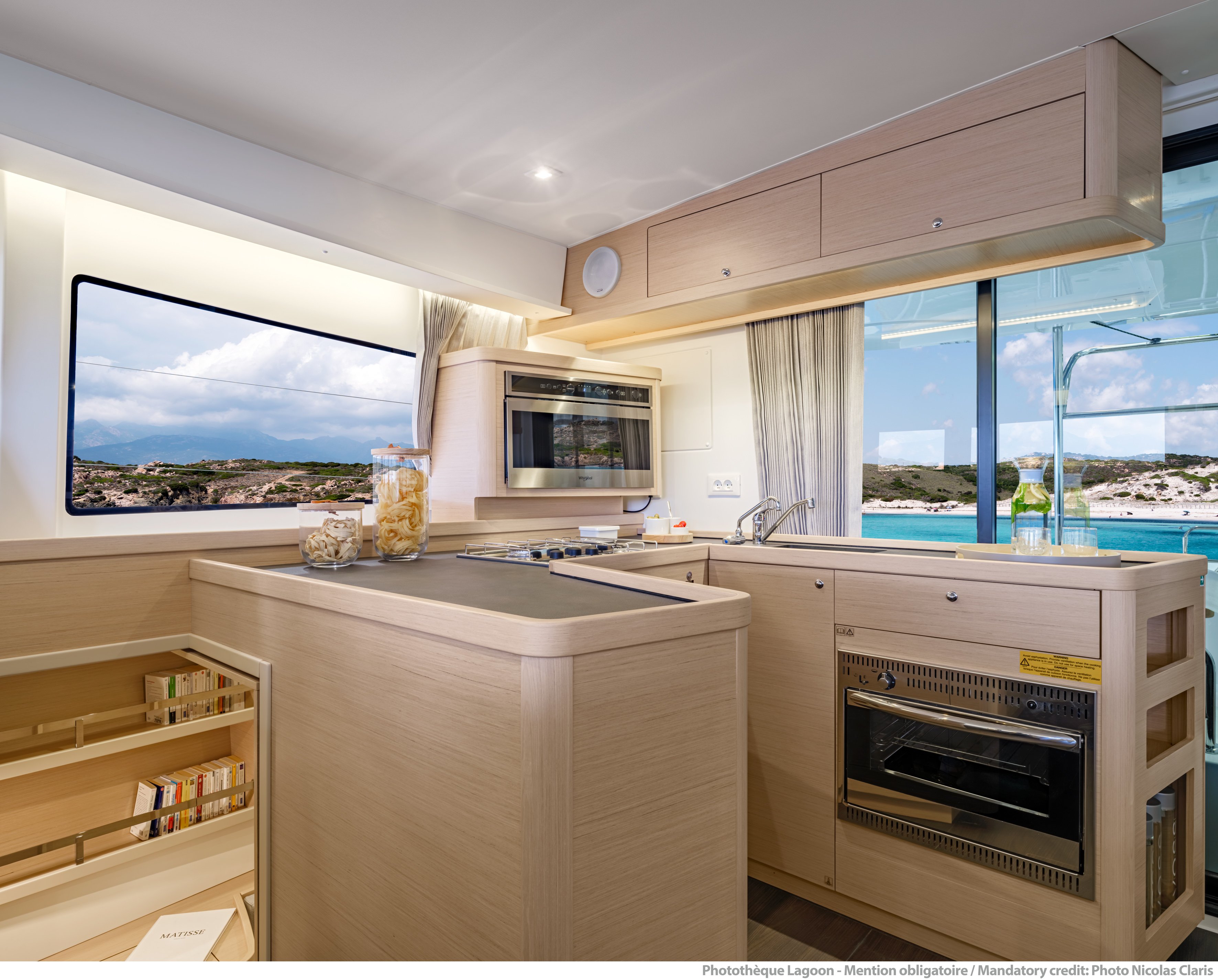 BYC SALVADOR - Catamaran in Verolme