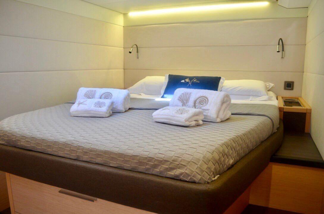 La Joya - Catamaran in Verolme