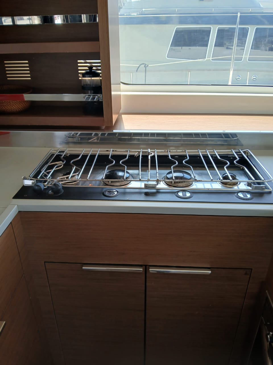 Ostraco - Catamaran in Anatoliki Attiki