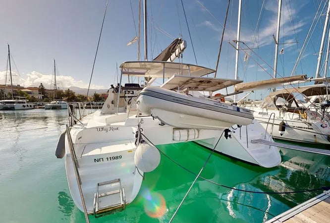 Why Knot - Catamaran in Perigiali